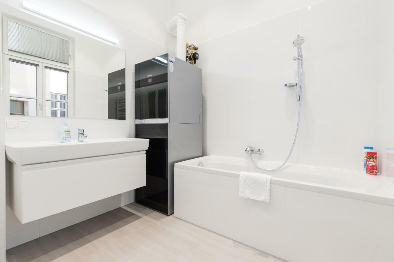 Grand Soho II Apartment Βιέννη Εξωτερικό φωτογραφία
