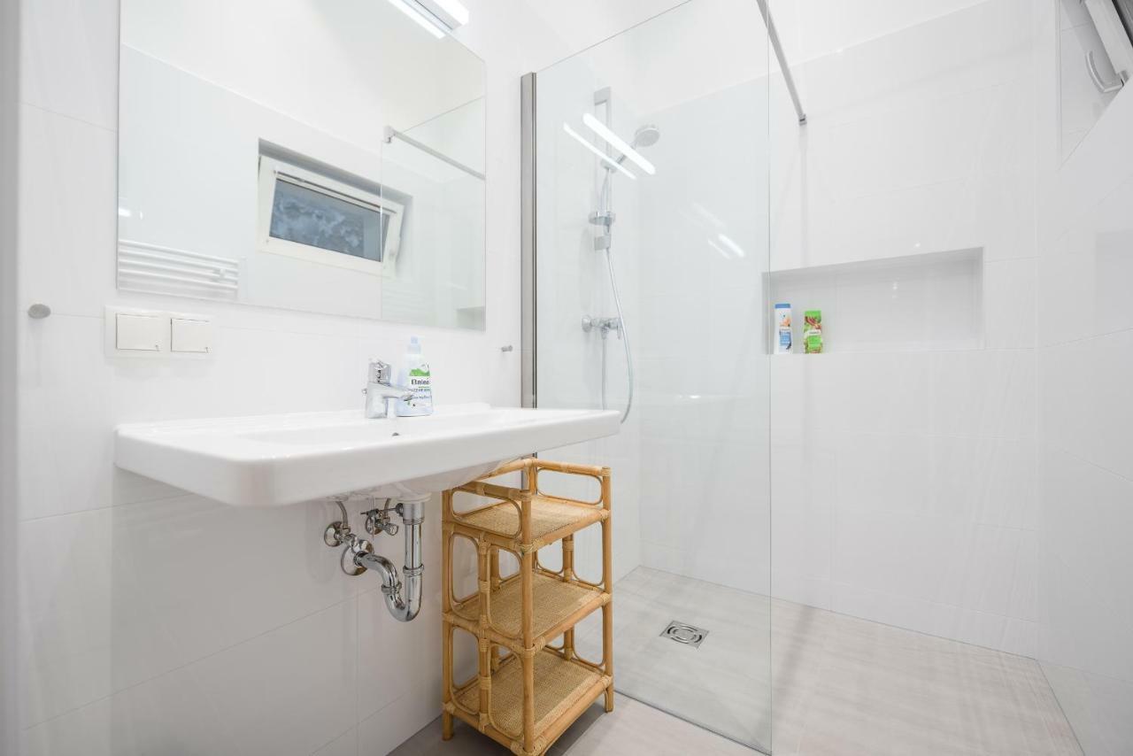 Grand Soho II Apartment Βιέννη Εξωτερικό φωτογραφία