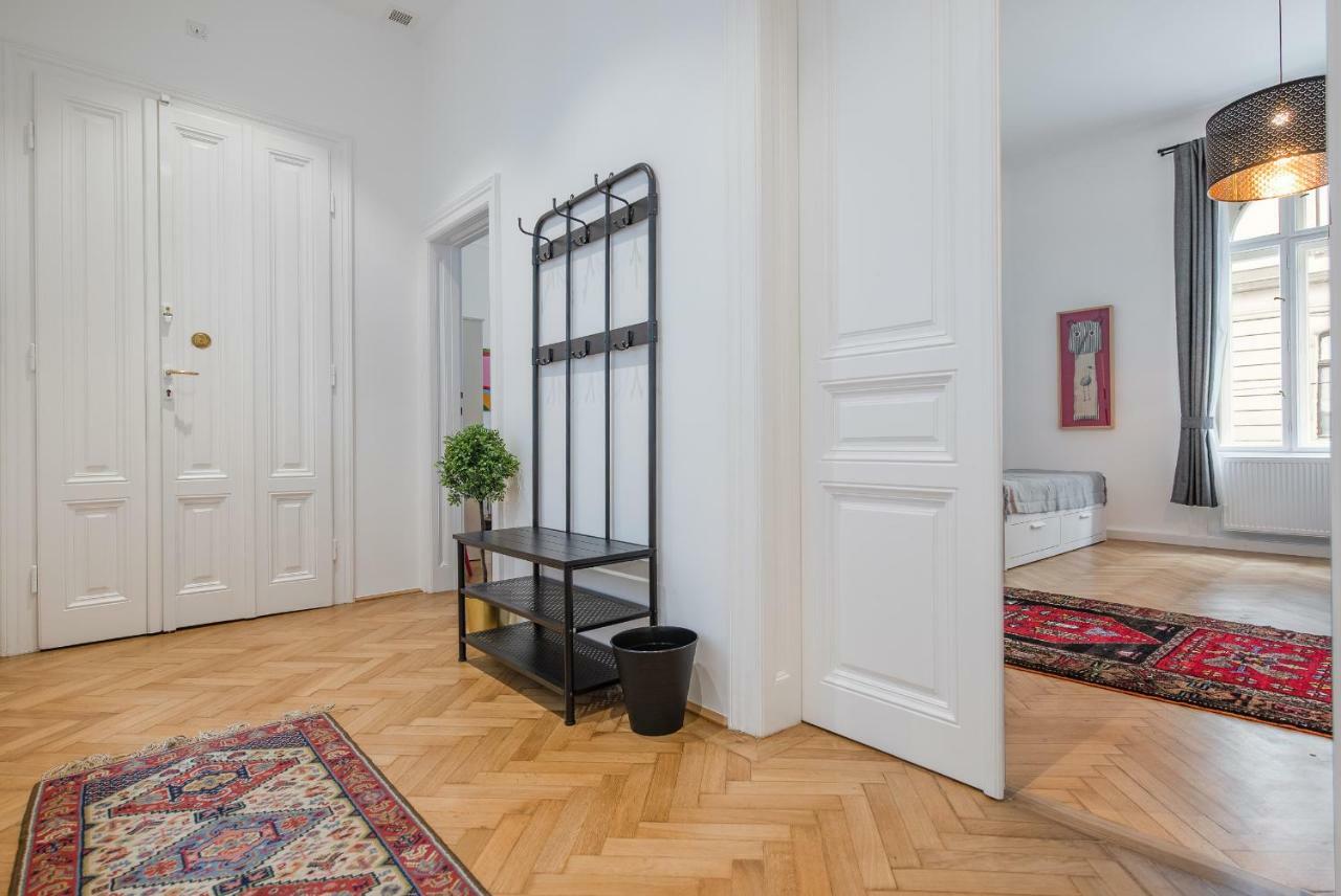 Grand Soho II Apartment Βιέννη Εξωτερικό φωτογραφία