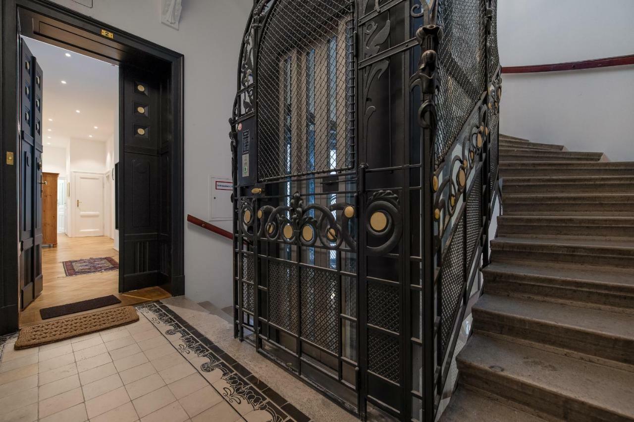 Grand Soho II Apartment Βιέννη Εξωτερικό φωτογραφία